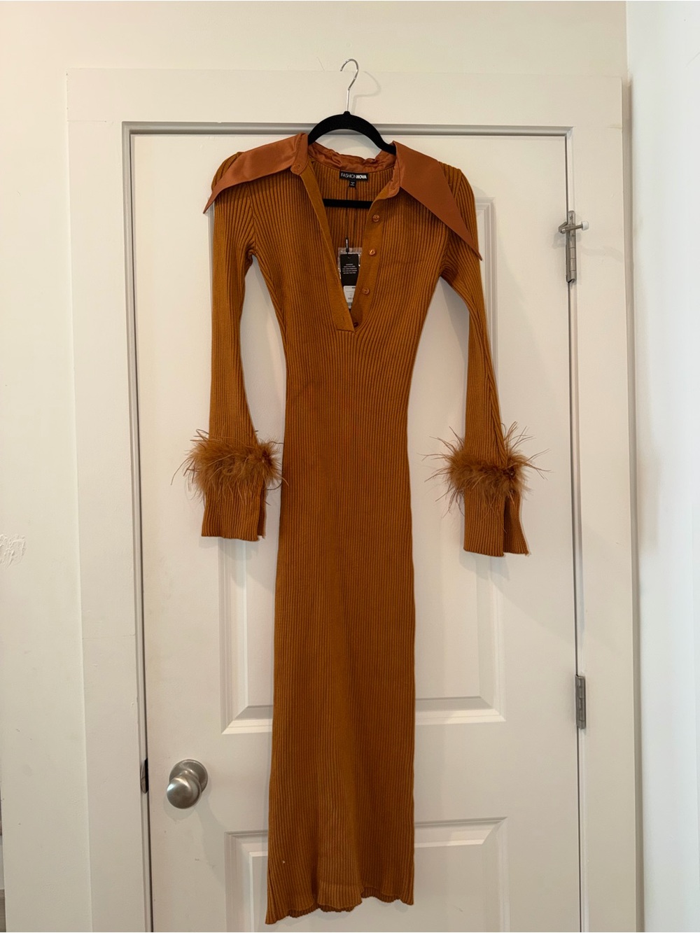NWT- Fashion Nova Rust Brown Ribbed Maxi Dress with Feather Cuffs